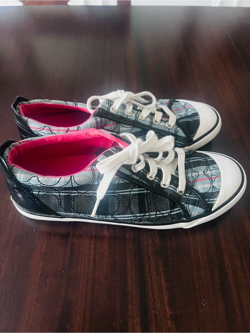 Coach Plaid Sneakers with Pink Lining and White Toe Caps - Picture 2 of 8